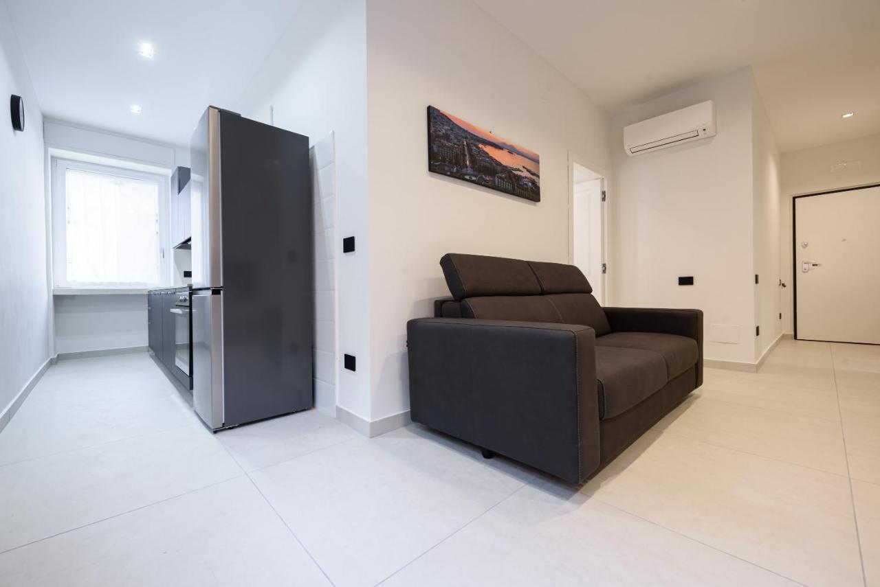 Via Niccolo Tommaseo 4 - Appartamento 1 Naples Extérieur photo
